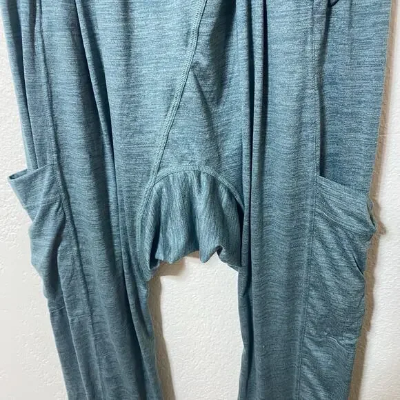 Free People Movement The Right Path Athleisure Harem Pants in Frosted Pine Sz M - Picture 3 of 11